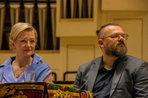 6. Prezes Arii Elżbieta Gładysz-Dyr. Filharmonii Krakowskiej  Mateusz Prendota